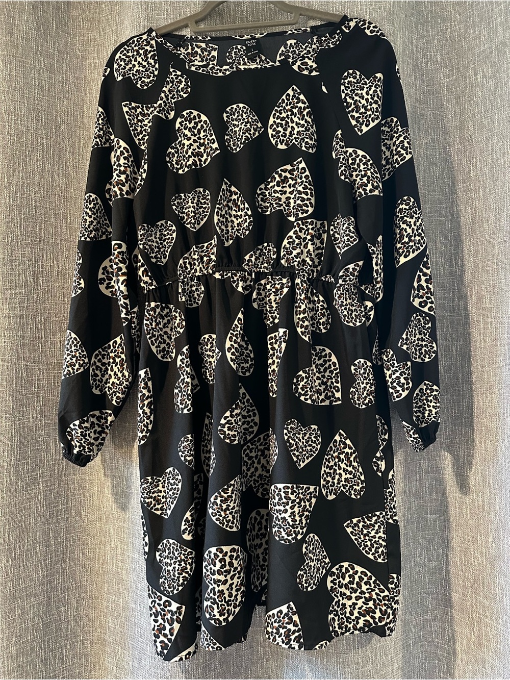 Black Heart-Print Long Sleeve Dress